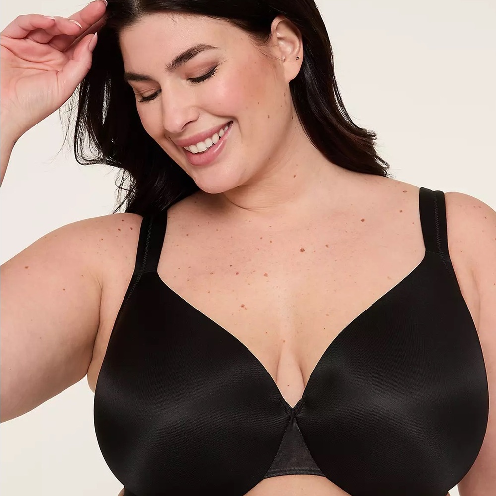 Cacique - Smooth Lightly Lined Full Coverage Bra - Black - NWT - 46D